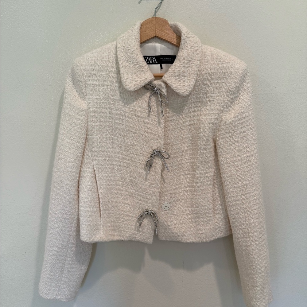Zara Women's Cream Bouclé Jacket